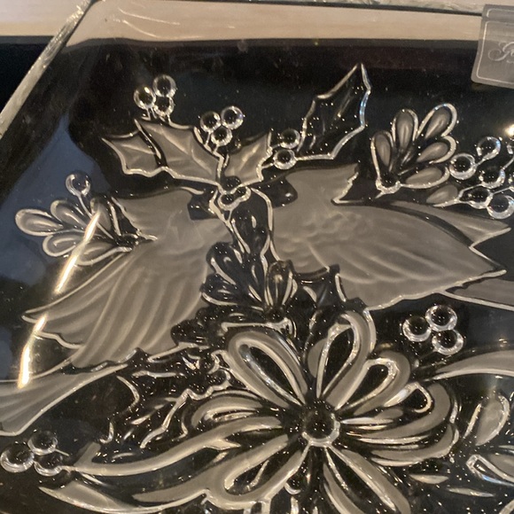 NIB & Vintage Holiday Plate - Picture 6 of 6